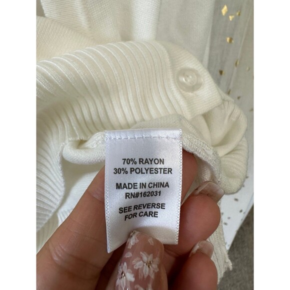 NWOT Tint & Shadow Puff Bubble Sleeve Plunge V Neck Two Button Crop Cardigan L - Picture 5 of 6